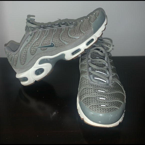 Nike Shoes - Nike Air Max Plus